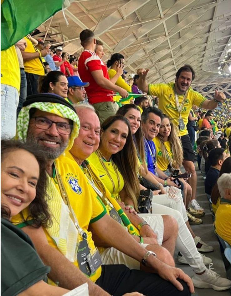 Políticos viajaram ao Catar para assistir nos estádios a Copa do Mundo