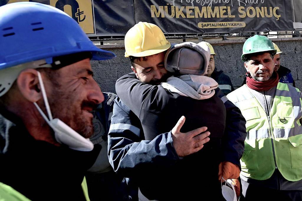 Resgate Terremoto Turquia