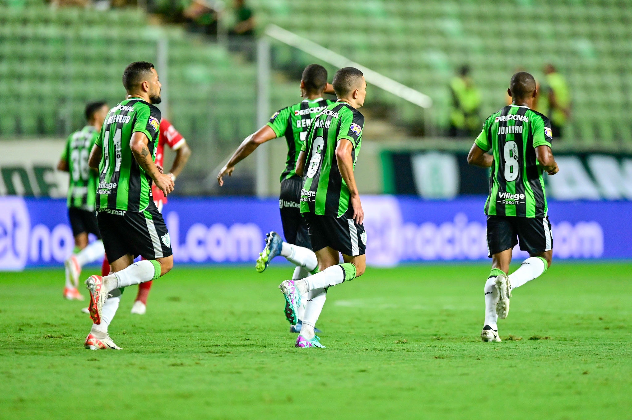 O América venceu o Vila Nova por 3 a 1 no Independência na 4ª rodada da Série B