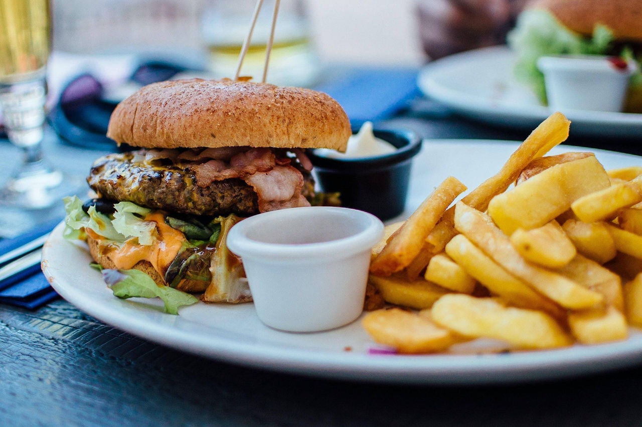 Droga sintética foi encontrada em lanche de rede de fast-food