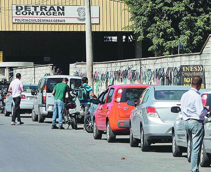 Imagem mostra vistoria no Detran
