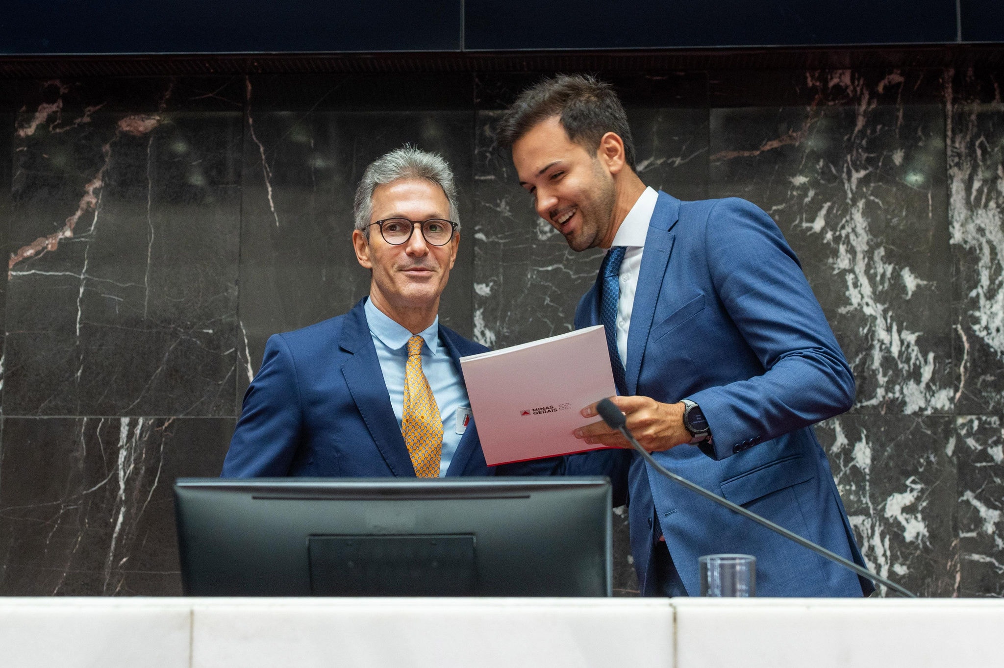 Até então, mensagens do governador e ofícios do presidente da ALMG eram trocados por papel e pessoalmente