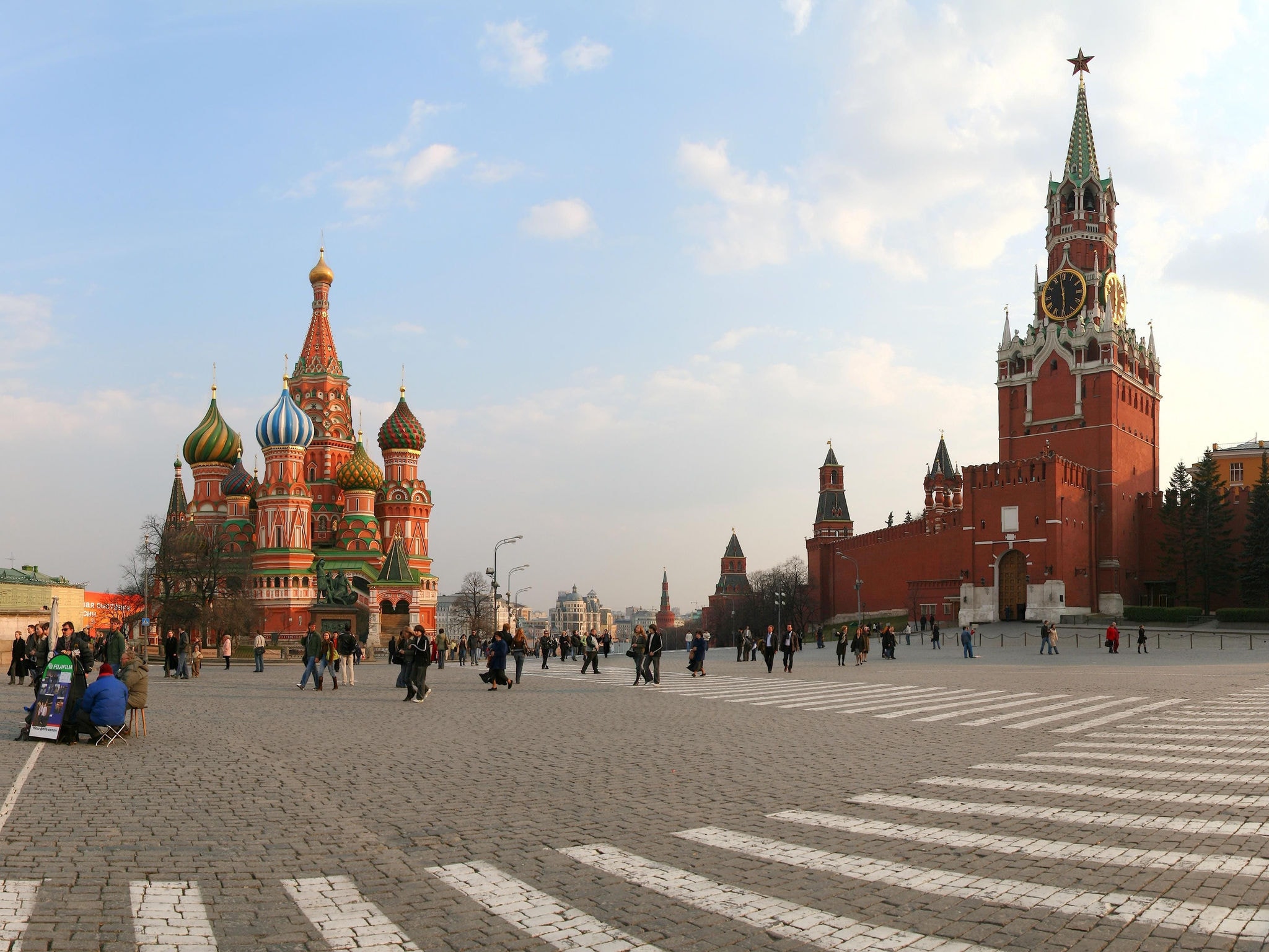 Praça Vermelha, um dos principais pontos turísticos de Moscou, Rússia