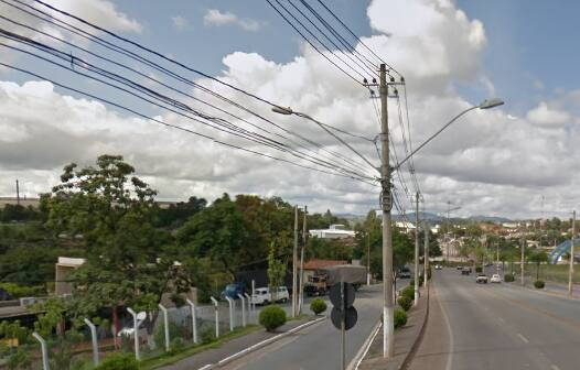 Houve perseguição e troca de tiros na avenida das Indústrias