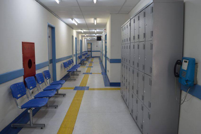 MP descobre que médicos trabalhavam menos e recebiam o mesmo salário