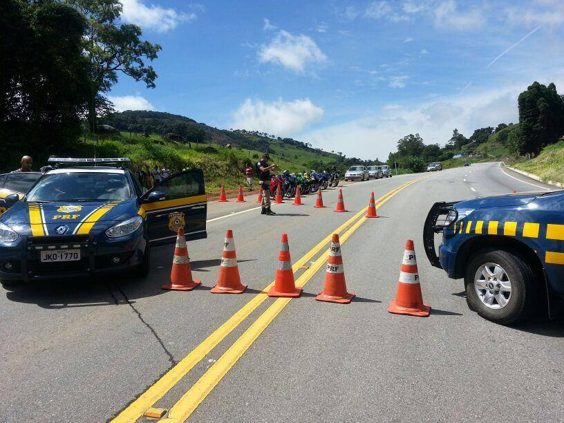 Motociclistas se reuniam para realizar manobras perigosas 