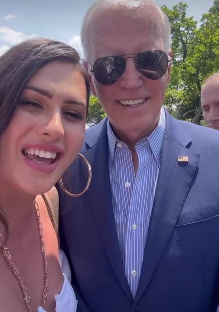 Rose Montoya e Joe Biden
