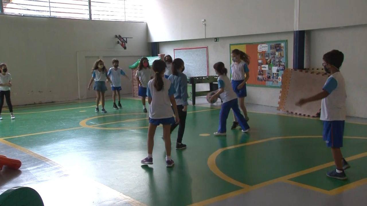 Atividades esportivas estão autorizadas a partir desta segunda-feira nas escolas de BH