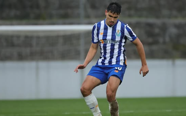 Moreira estava no time B do Porto (Foto: Reprodução/ Instagram)
