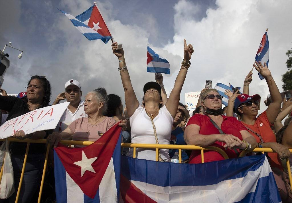 Protesto em Miami a favor de Cuba