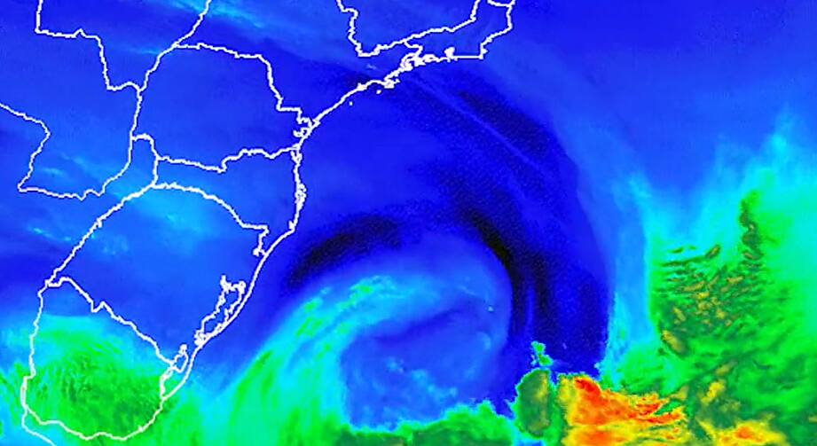 Ciclone extratropical no Sul em julho de 2023