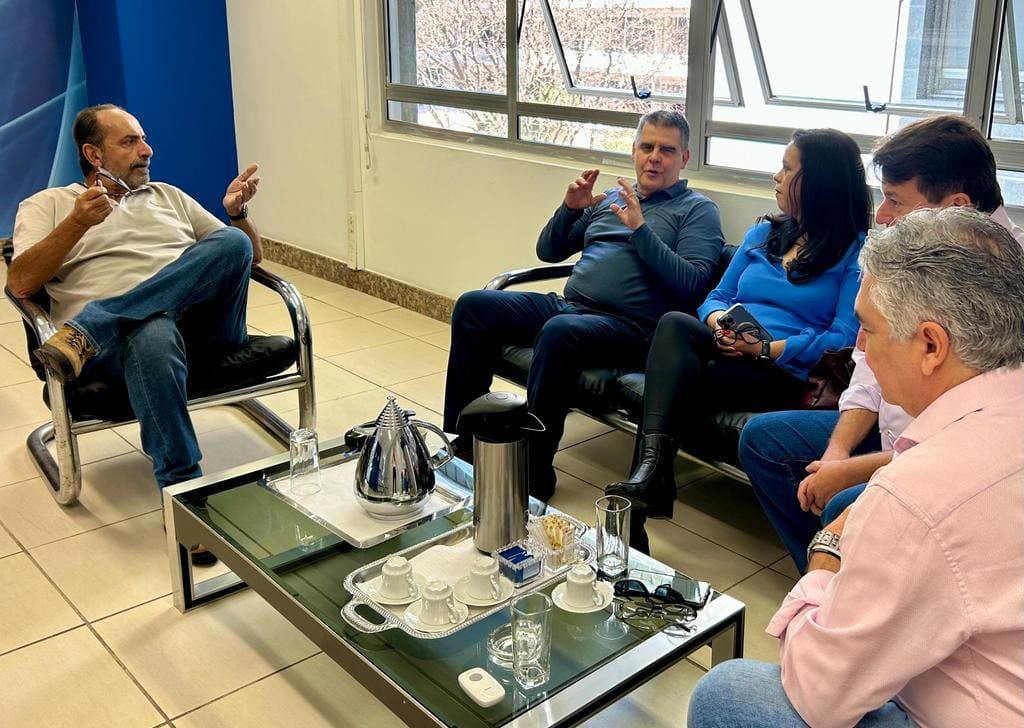 Kalil encontra com Paulo Brant