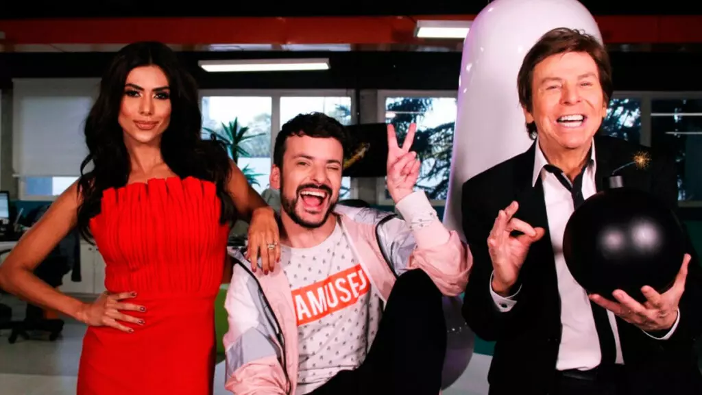 Okay, Okay! O programa semanal TV Fama, da RedeTV superou a audiência da Band na última sexta-feira (28).