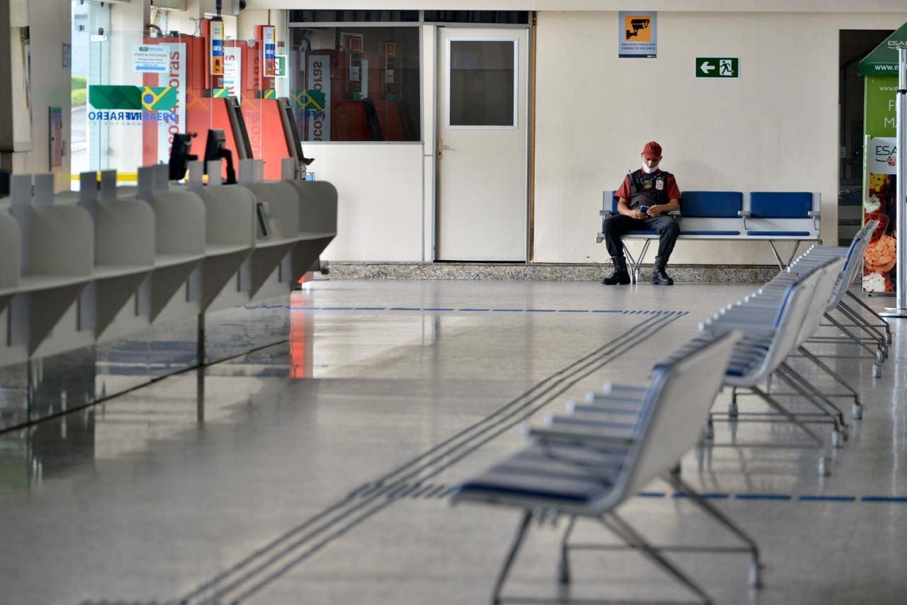 Aeroporto da Pampulha vazio