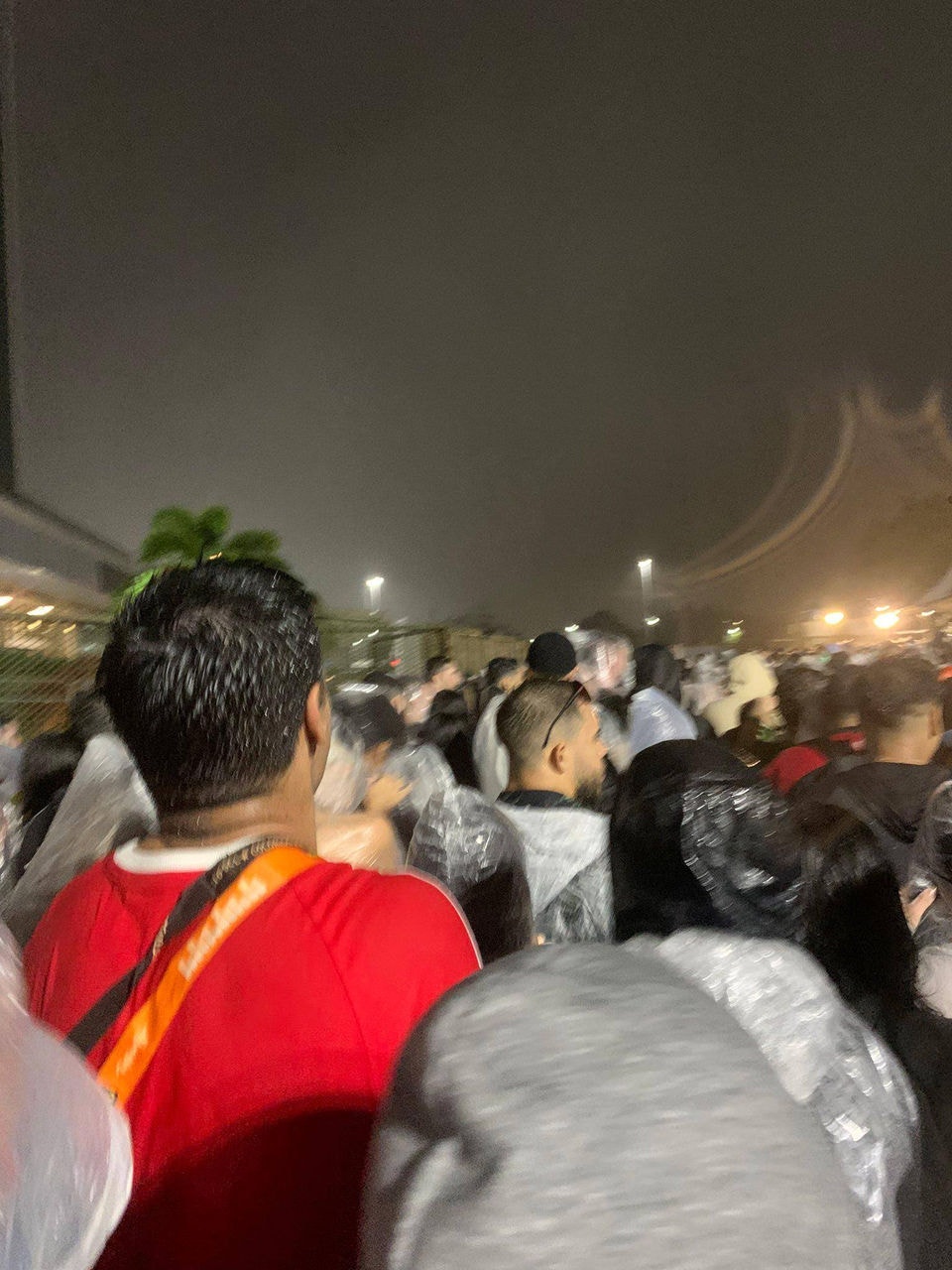 Rock in Rio deixa de contratar fundação que diz conter o clima e chuva se faz presente no festival