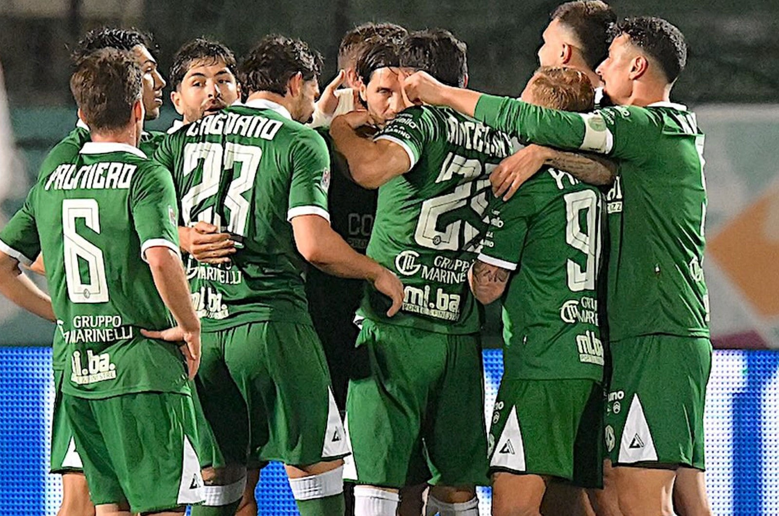 Avellino comemorou o acesso para a segundona no último final de semana