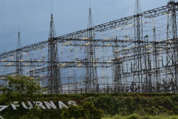 Governo anuncia investimentos de R$ 186 bilhões em geração e transmissão de energia até 2018