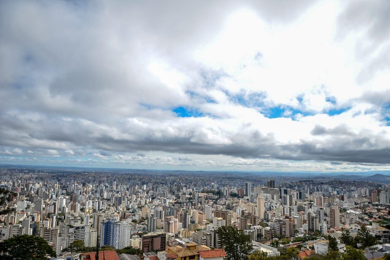 Imagem mostra vista panorâmica de Belo Horizonte