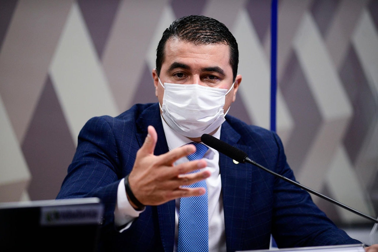 Deputado Luis Miranda diz ter como provar conversa que teve com Bolsonaro sobre irregularidades na compra da Covaxin