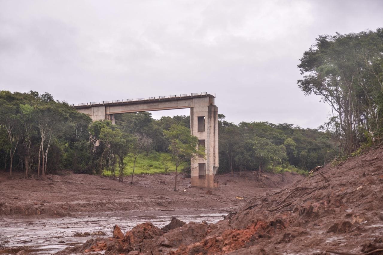 A mina Córrego do Feijão se rompeu em 25 de janeiro, matando 236 pessoas