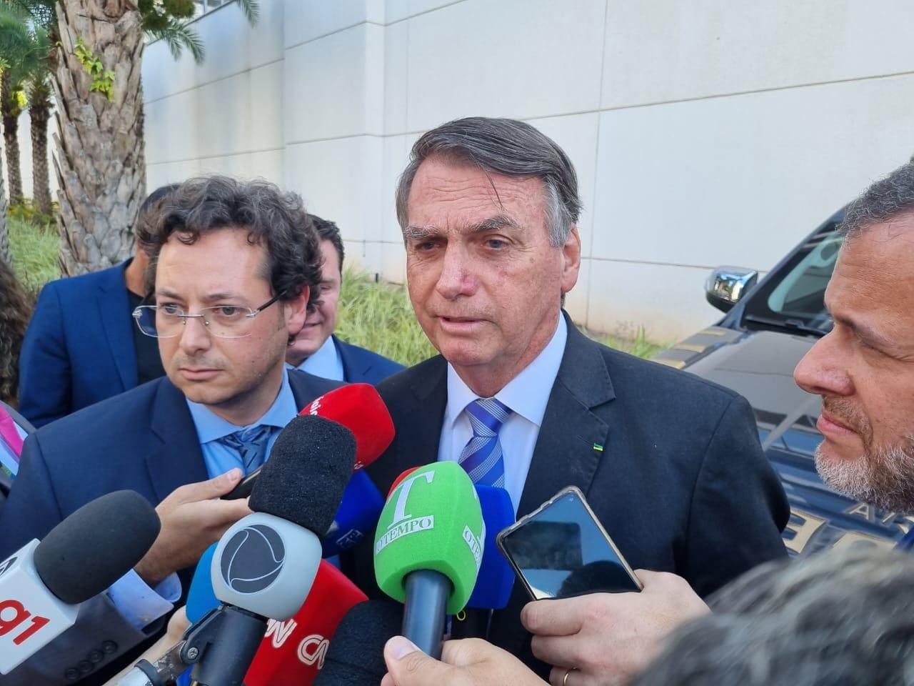 Jair Bolsonaro sede da PF