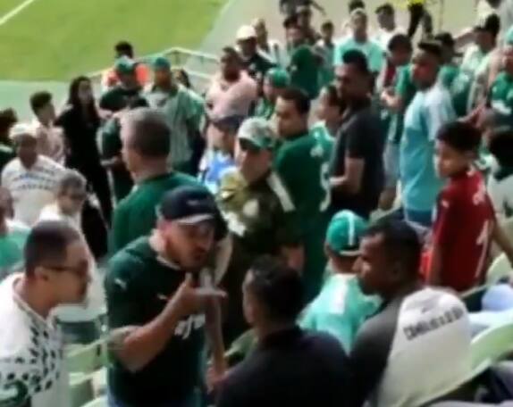 Palmeirenses expulsos do estádio