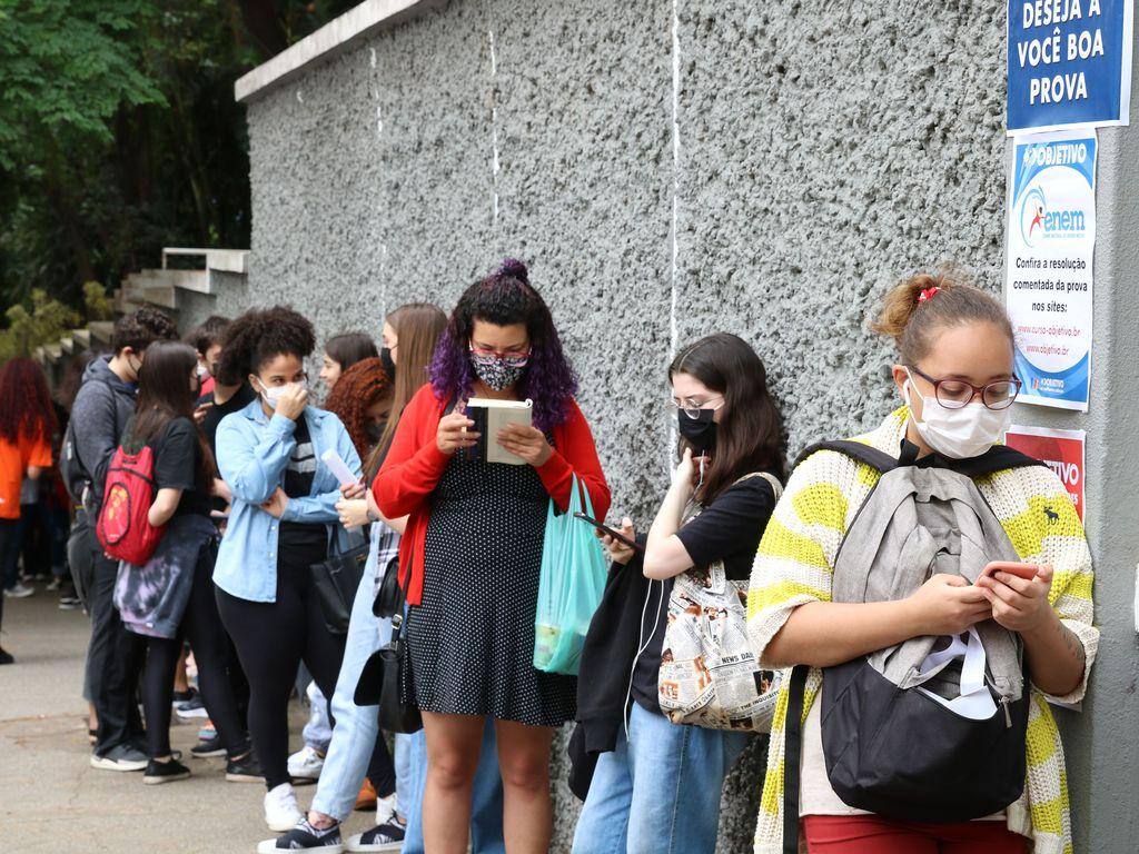 Redação teve como tema neste ano: 'Invisibilidade e registro civil"