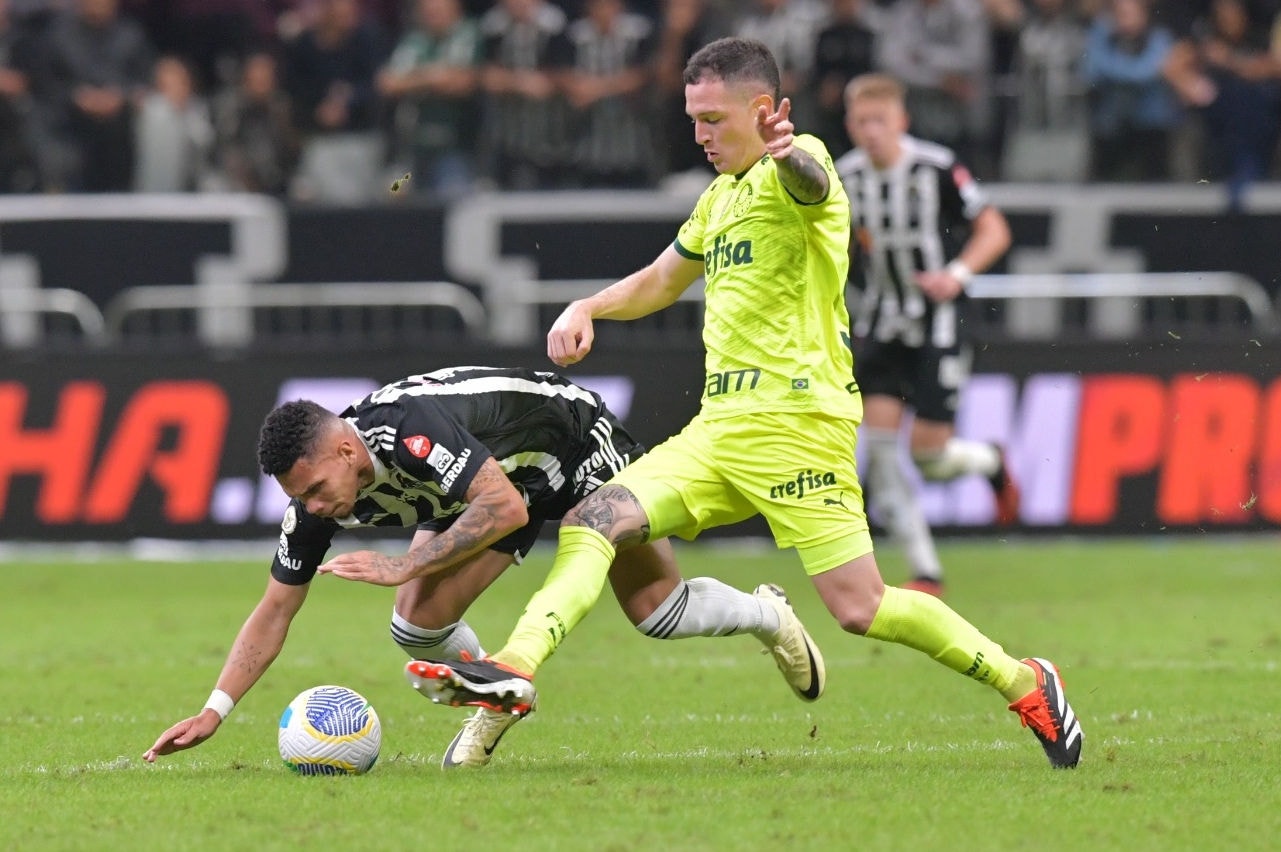 Partida foi disputada na Arena MRV 