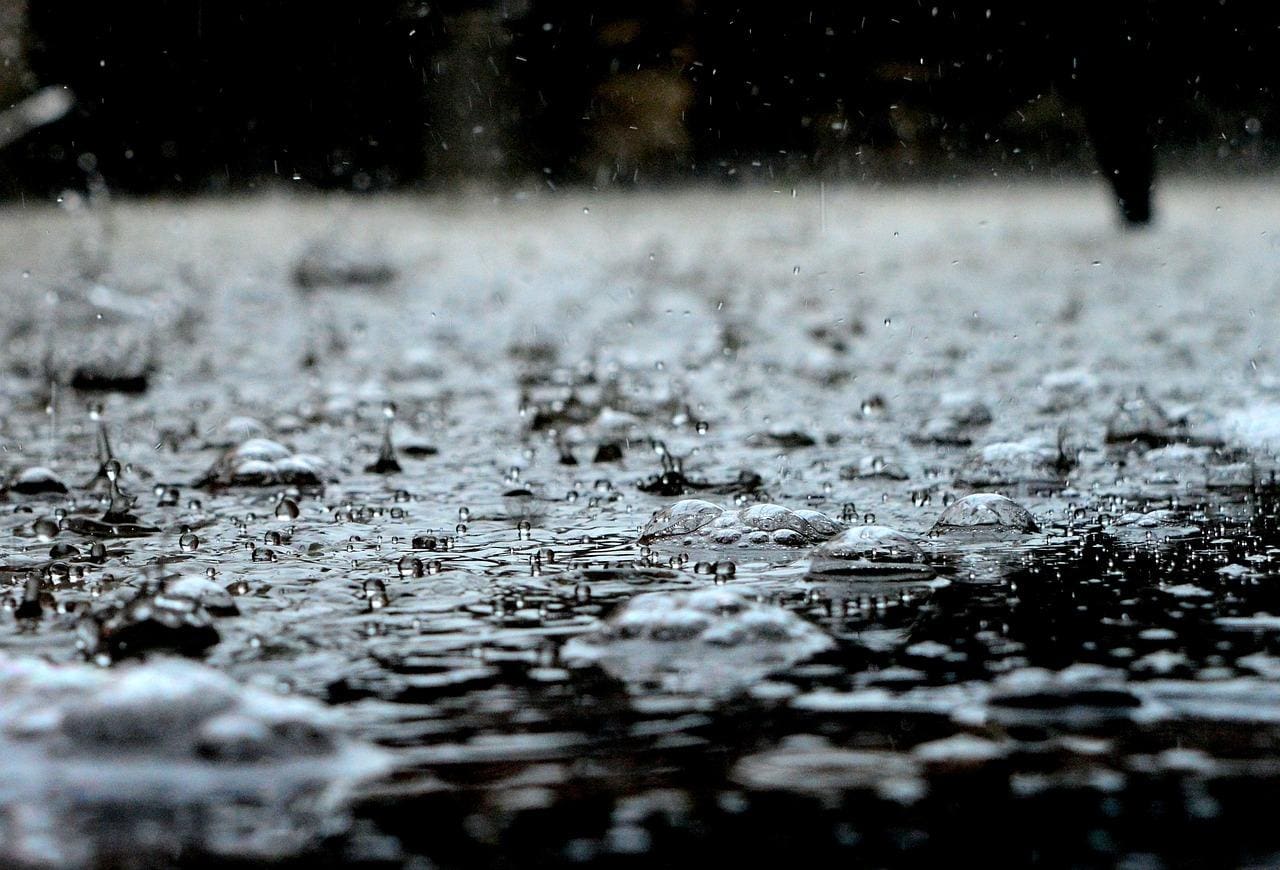 Imagem ilustrativa de chuva