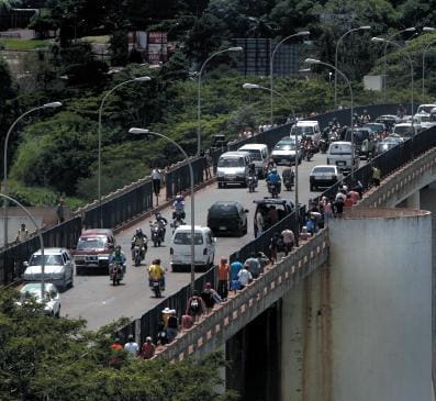 A `Ponte da Amizade´ é o elo de ligação na fronteira do Brasil com o Paraguai