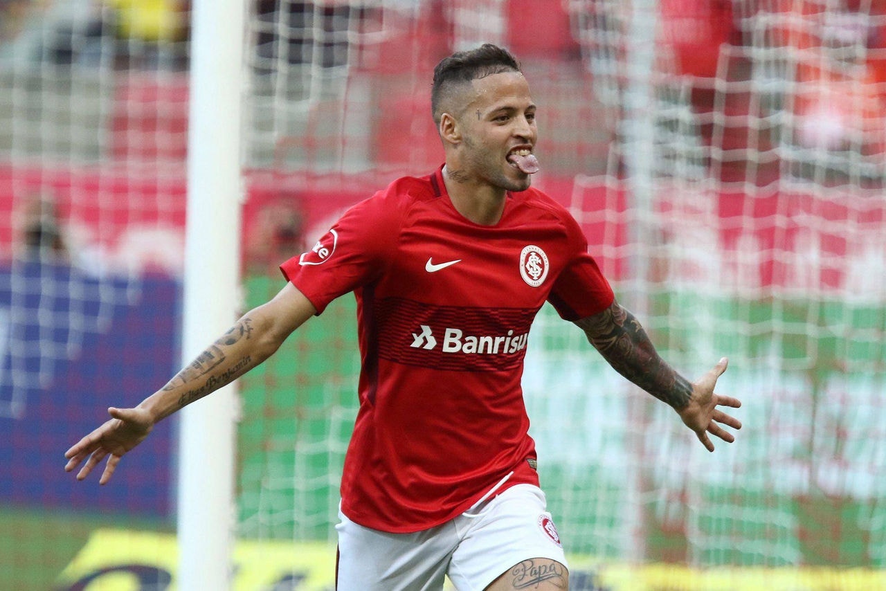 Nico López brilha, Inter supera o Fluminense e assegura terceiro lugar