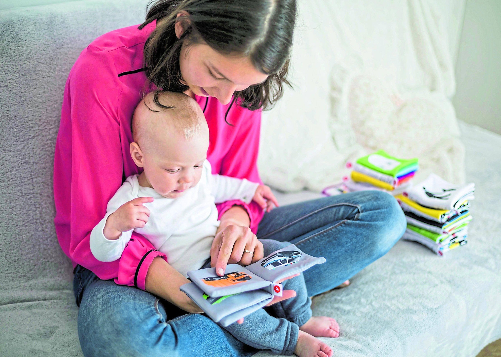 Hábitos Por a leitura em dia e conviver mais com a família são meios positivos de encarar o isolamento social imposto pela pandemia