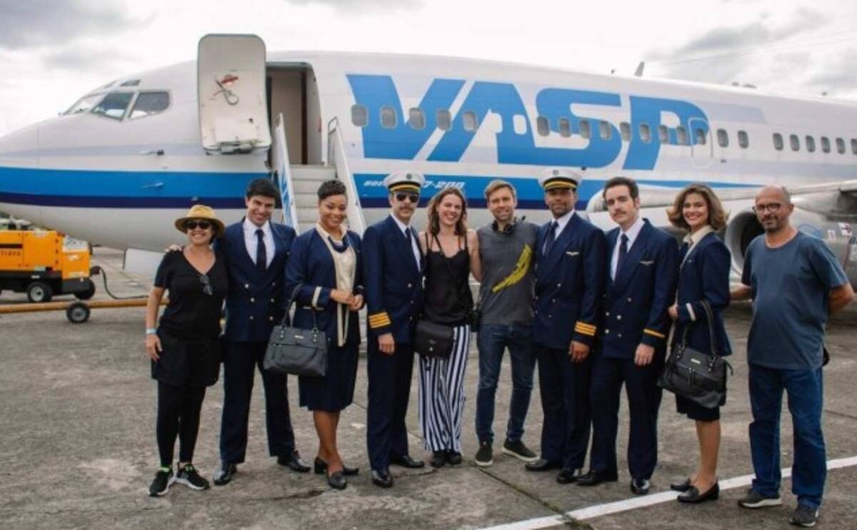 Filme O Sequestro do Voo 375, dirigido por Marcus Baldini com produção de Joana Henning, conta a história d maior caso de sequestro de avião no Brasil