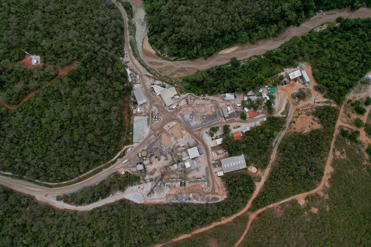 ECONOMA - DO DIA - ARACUAI - MG

VALE DO LITIO - O OURO CINZA DE MINAS
O LITIO DO JEQUITINHONHA ABASTECE DUAS MAIORES ECONOMIAS GLOBAIS E VOLTA AO BRASIL EM PRODUTOS ACABADOS . 

FOTOS : MINERADORA DE LITIO CBL

FOTOS : FRED MAGNO \ O TEMPO 12.05.2025