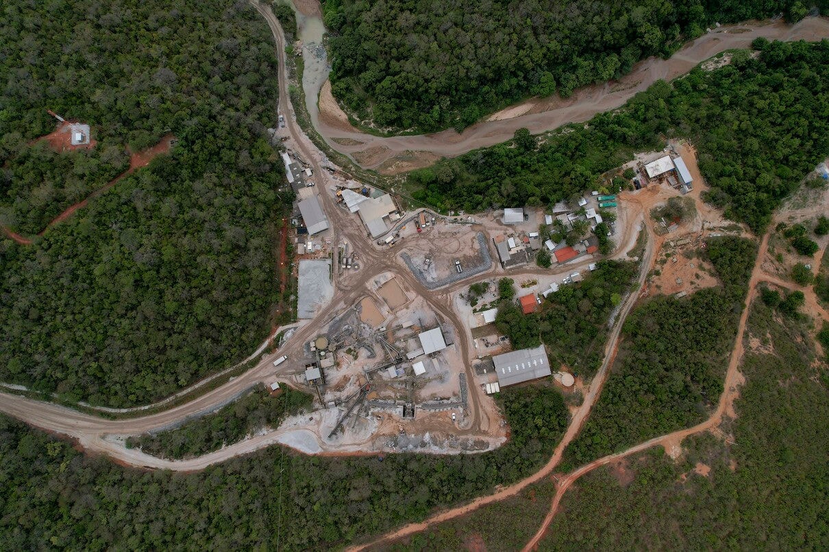 ECONOMA - DO DIA - ARACUAI - MG

VALE DO LITIO - O OURO CINZA DE MINAS
O LITIO DO JEQUITINHONHA ABASTECE DUAS MAIORES ECONOMIAS GLOBAIS E VOLTA AO BRASIL EM PRODUTOS ACABADOS . 

FOTOS : MINERADORA DE LITIO CBL

FOTOS : FRED MAGNO \ O TEMPO 12.05.2025