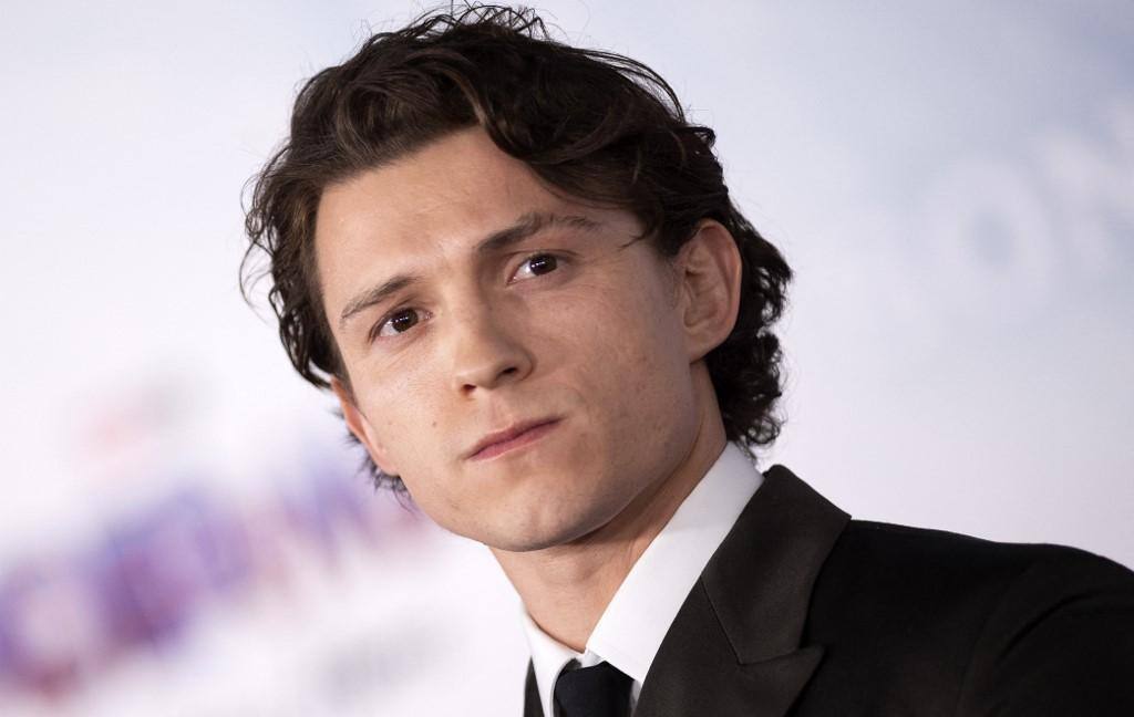 Tom Holland entrou para a lista de celebridades que resolveram fazer um detox das redes sociais