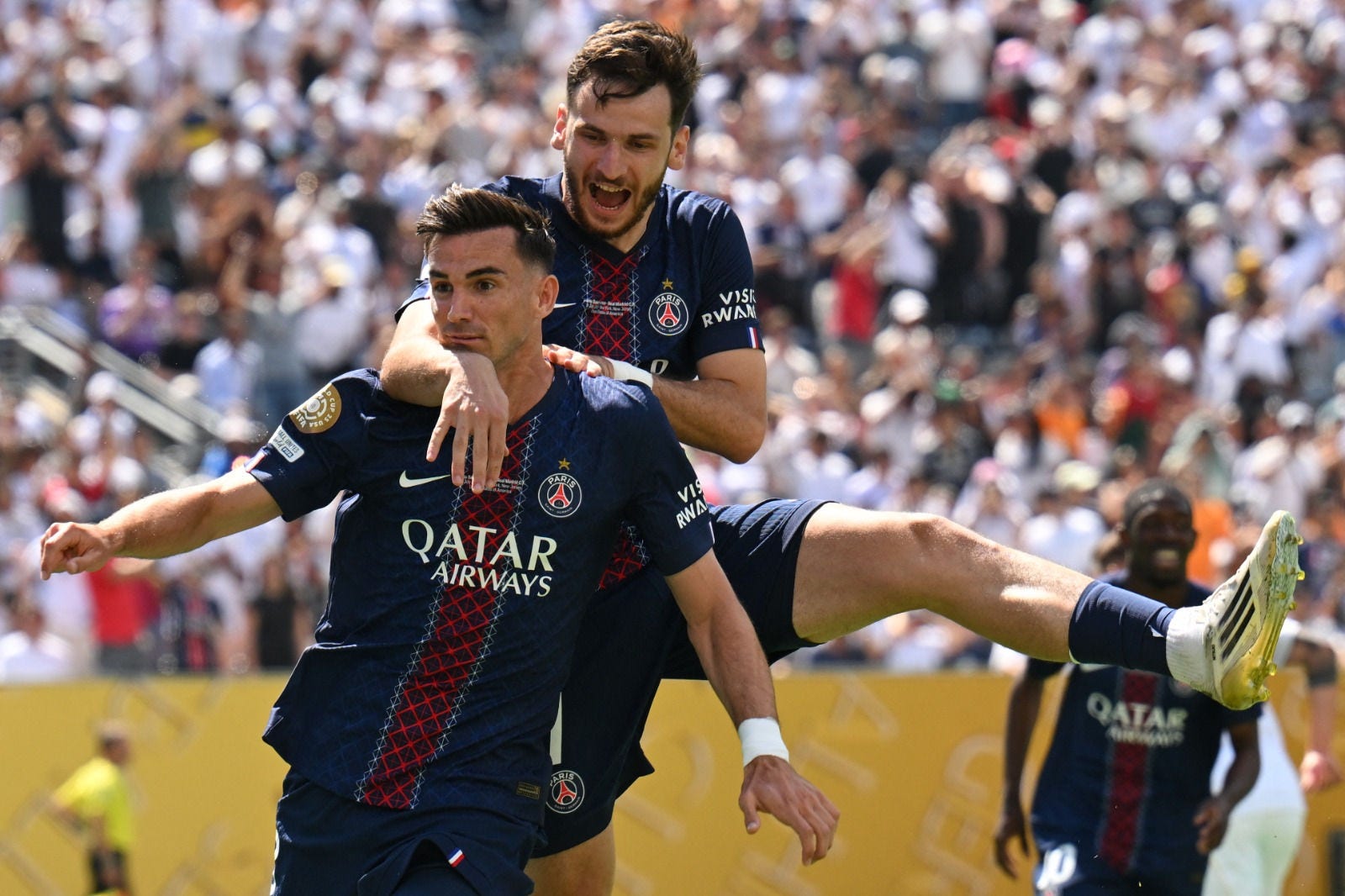 PSG bateu o Real Madrid por 3 a 0