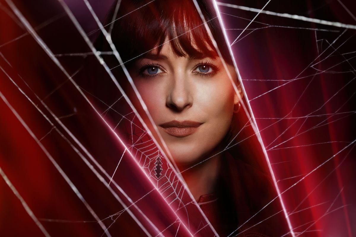 Até Dakota Johnson parece odiar Madame Teia