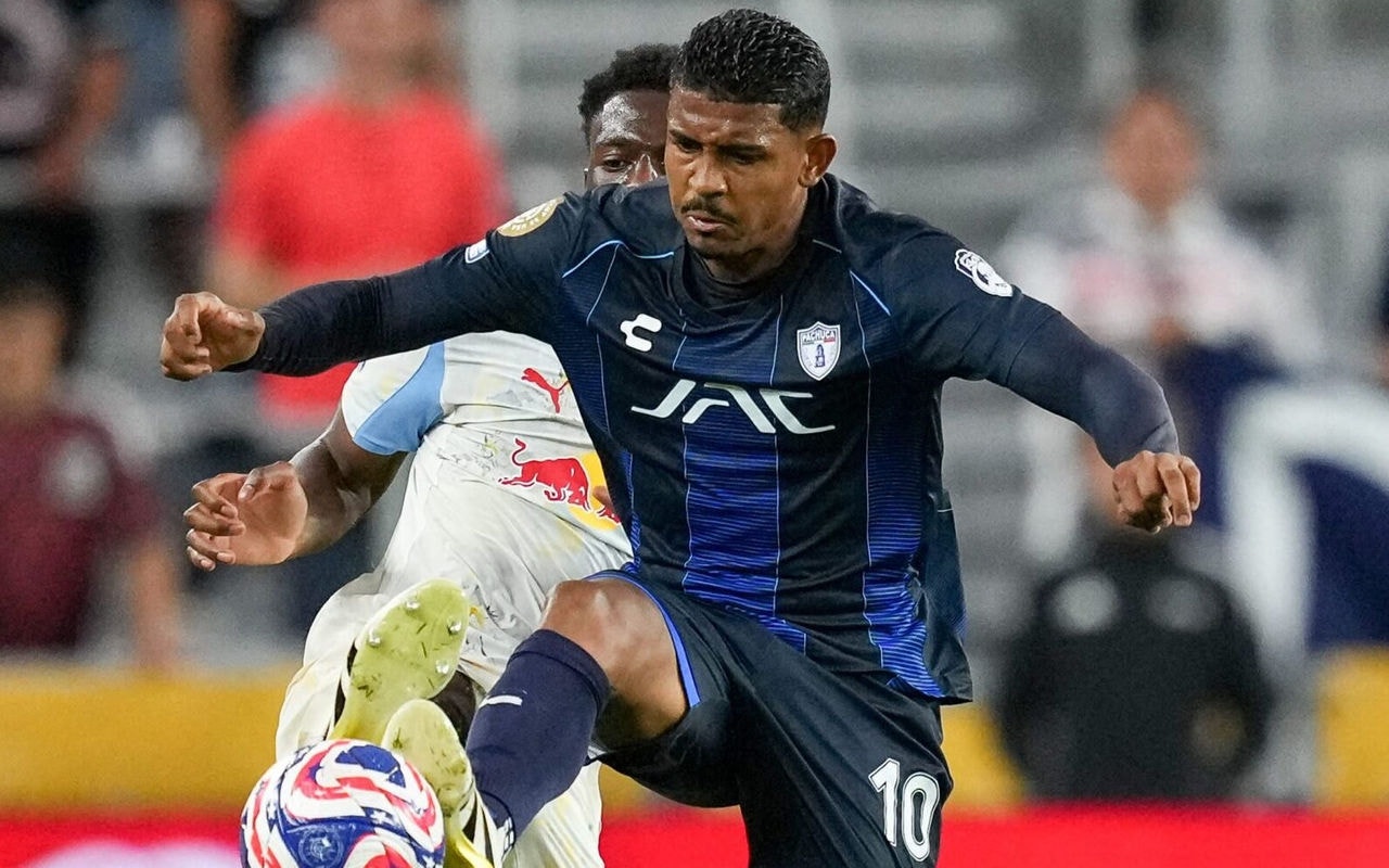 John Kennedy se transferiu para o Pachuca em janeiro de 2025 (Foto: Dylan Buell / GETTY IMAGES NORTH AMERICA)