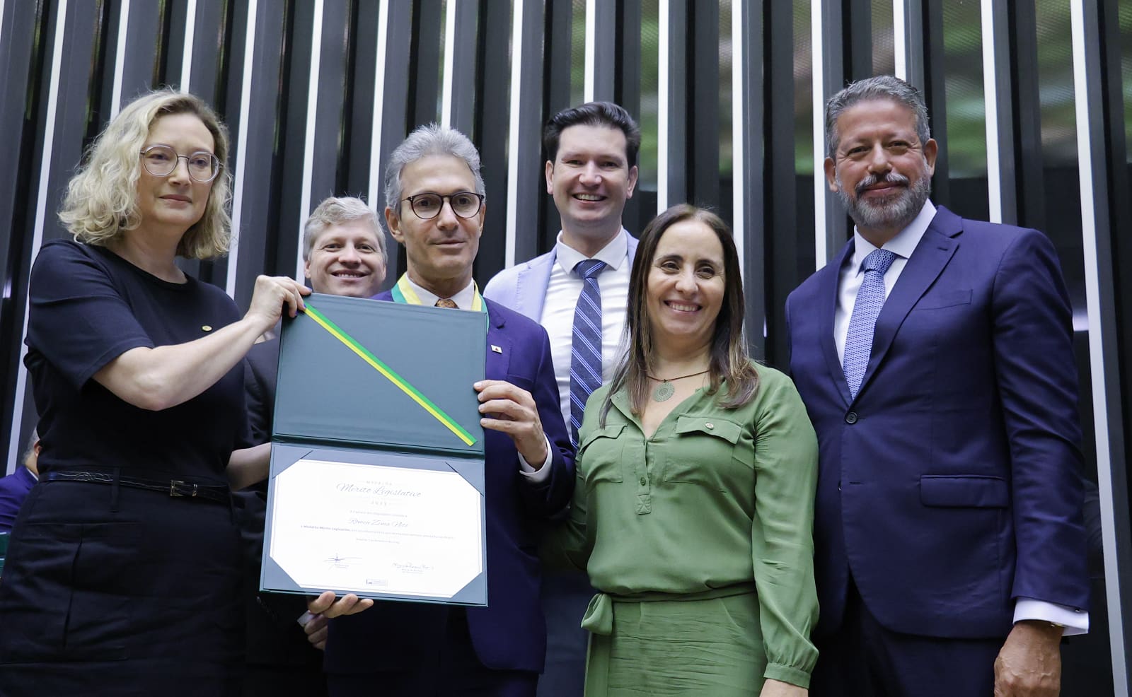 O governador Romeu Zema na entrega da Medalha do Mérito Legislativo 2023, na Câmara dos Deputados
