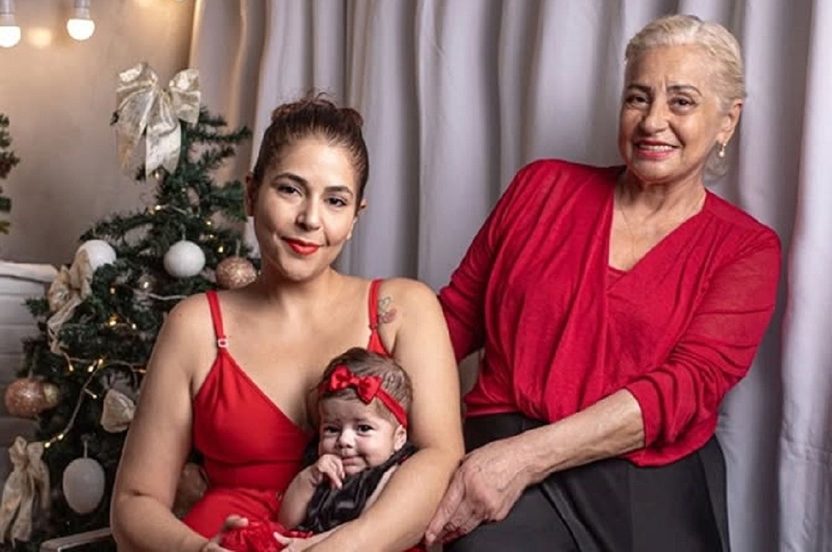Daniela, Cristina e Giovana foram encontradas mortas em um quarto no apartamento em que moravam
