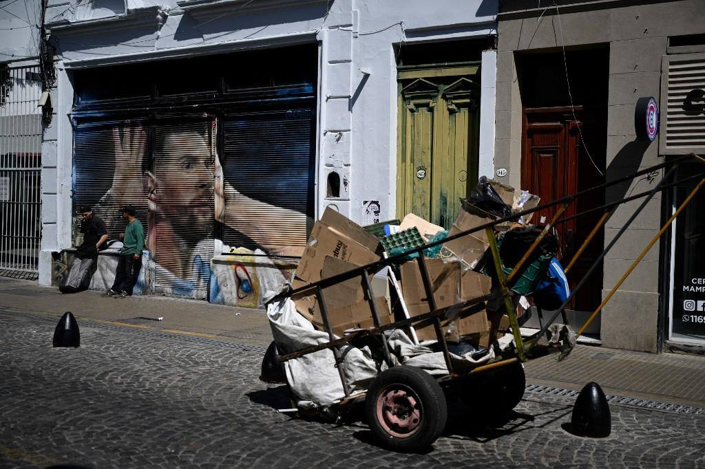 Quase 10% da população argentina vive em situação miserável