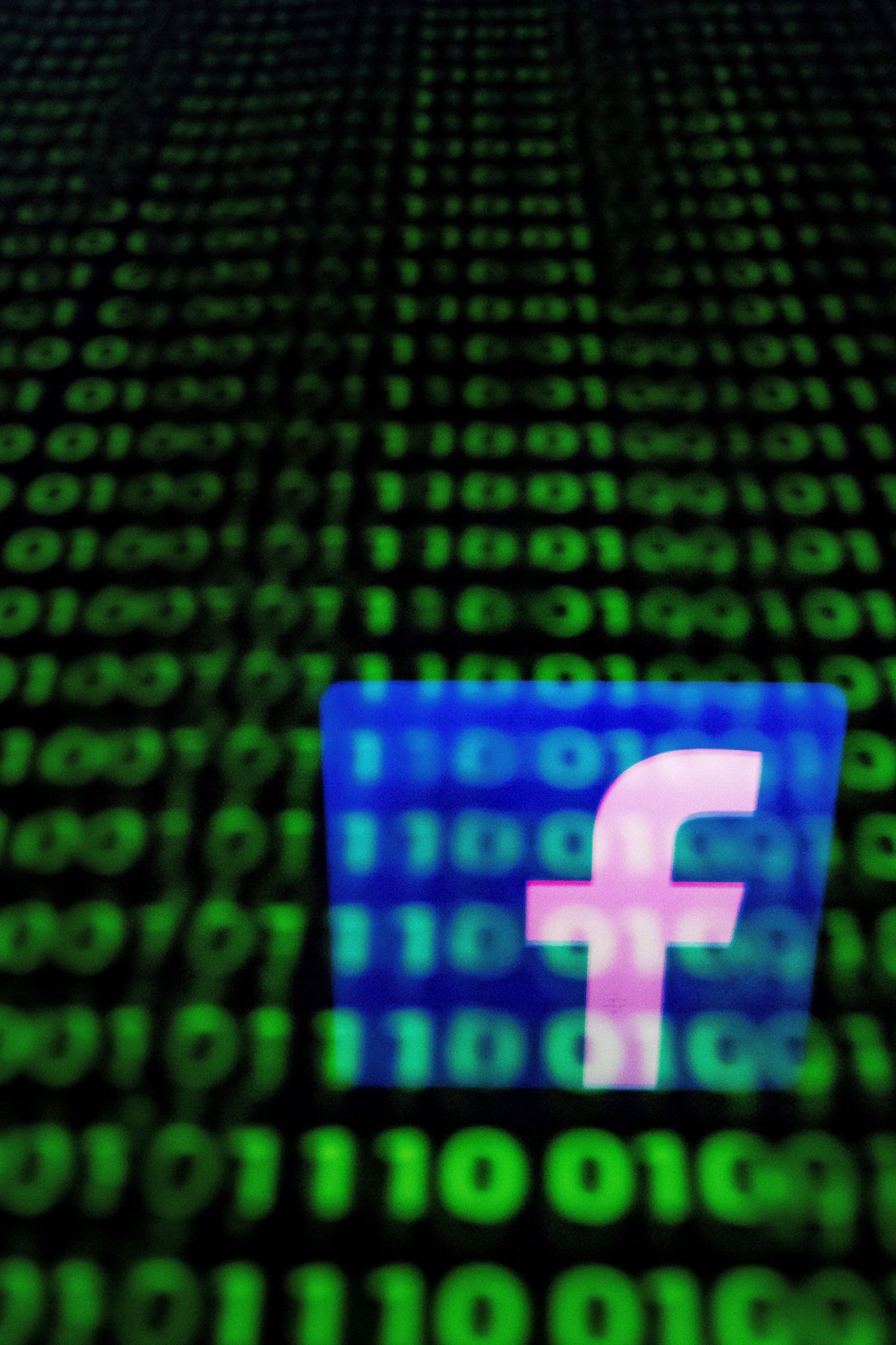 FILES-US-IT-LIFESTYLE-CURRENCY-FACEBOOK