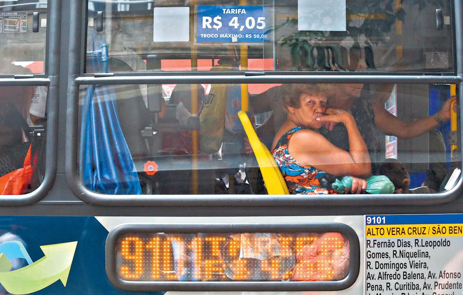 Passagem de ônibus de Belo Horizonte tem mesmo valor, de R$ 4,05, desde janeiro de 2017