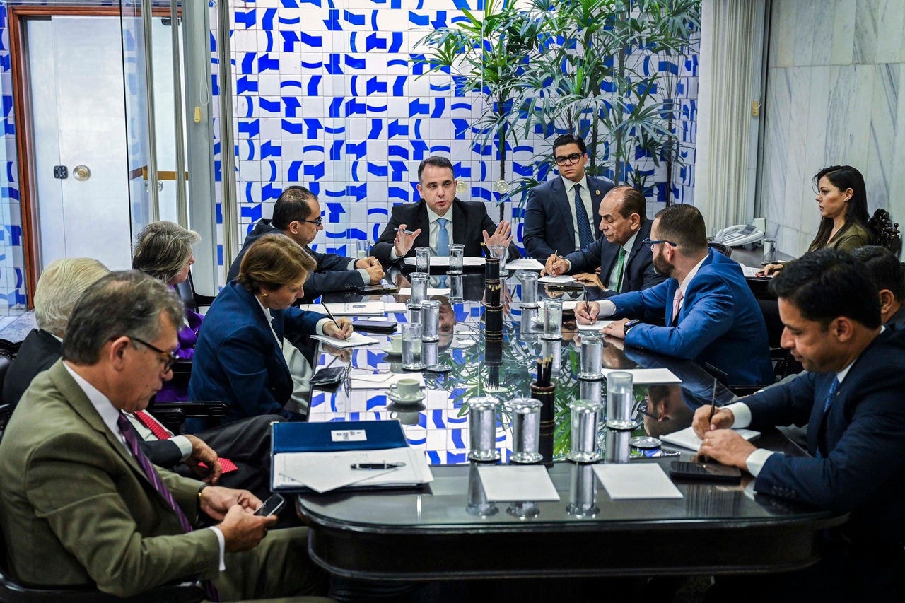 Presidente do Senado Federal, senador Rodrigo Pacheco (PSD-MG), conduz reunião de líderes