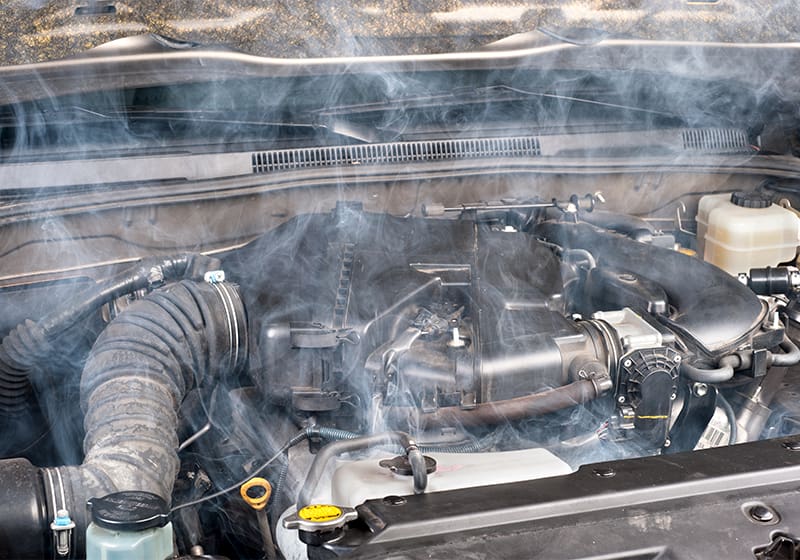 Motor ferveu? Saiba o que fazer em caso de superaquecimento