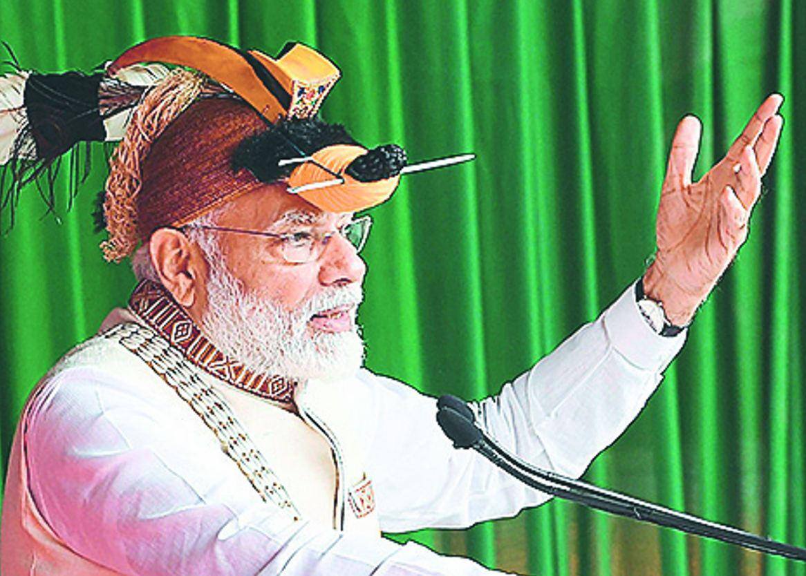 Modi foi pioneiro em mídias sociais nas eleições