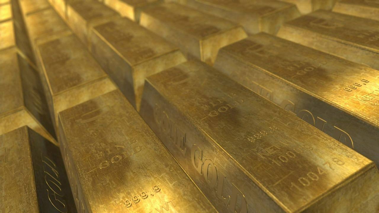 Jornal Toronto Sun informou que os ladrões levaram 3.600 libras de ouro