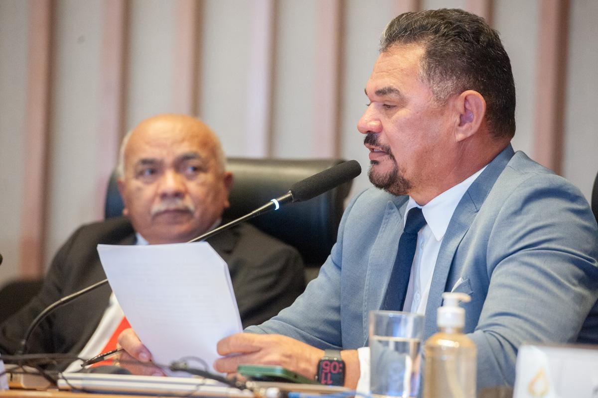O deputado Hermeto, que é policial militar da reserva, apresentará o documento de 444 páginas às 9h desta quarta-feira (29), quando integrantes da CPI devem decidir se aprovam ou não o parecer do colega