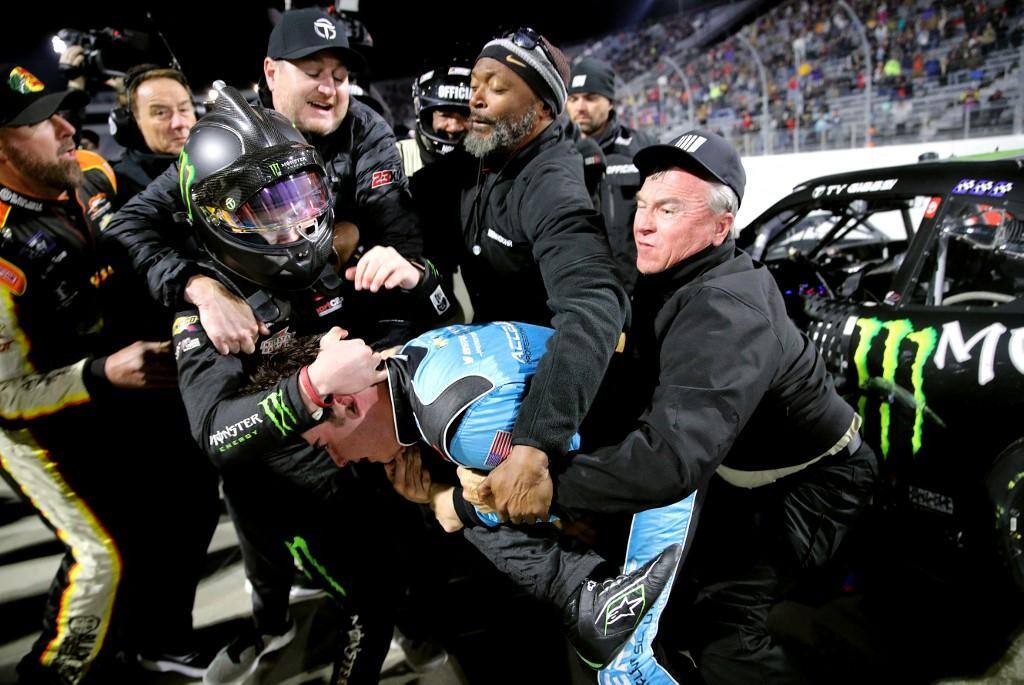 MOT-NAS-SPO-NASCAR-XFINITY-SERIES-CALL-811-BEFORE-YOU-DIG-250-PO